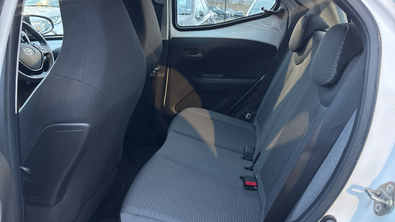 Toyota Aygo 1.0 VVT-i X-Play TSS 5dr Petrol Hatchback